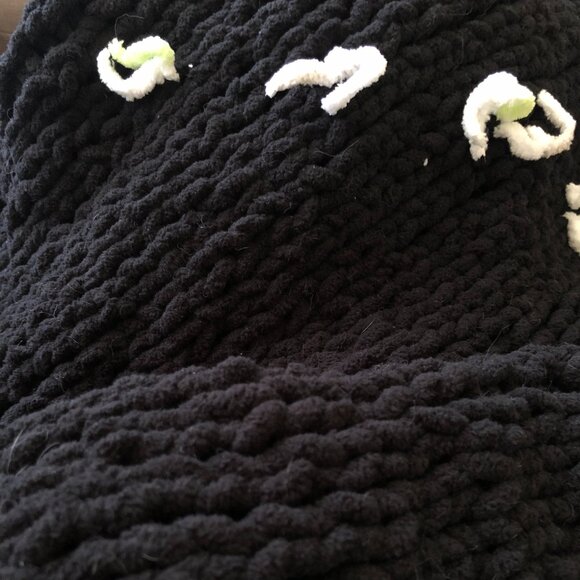 Hand Knitted Cozy Blanket, Knitted Cozy Throw, Handmade Nursery Blanket - Picture 7 of 9